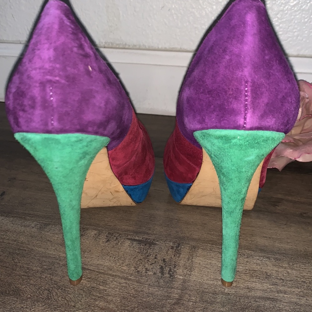 Charles David Multi Colored Heel - image 6